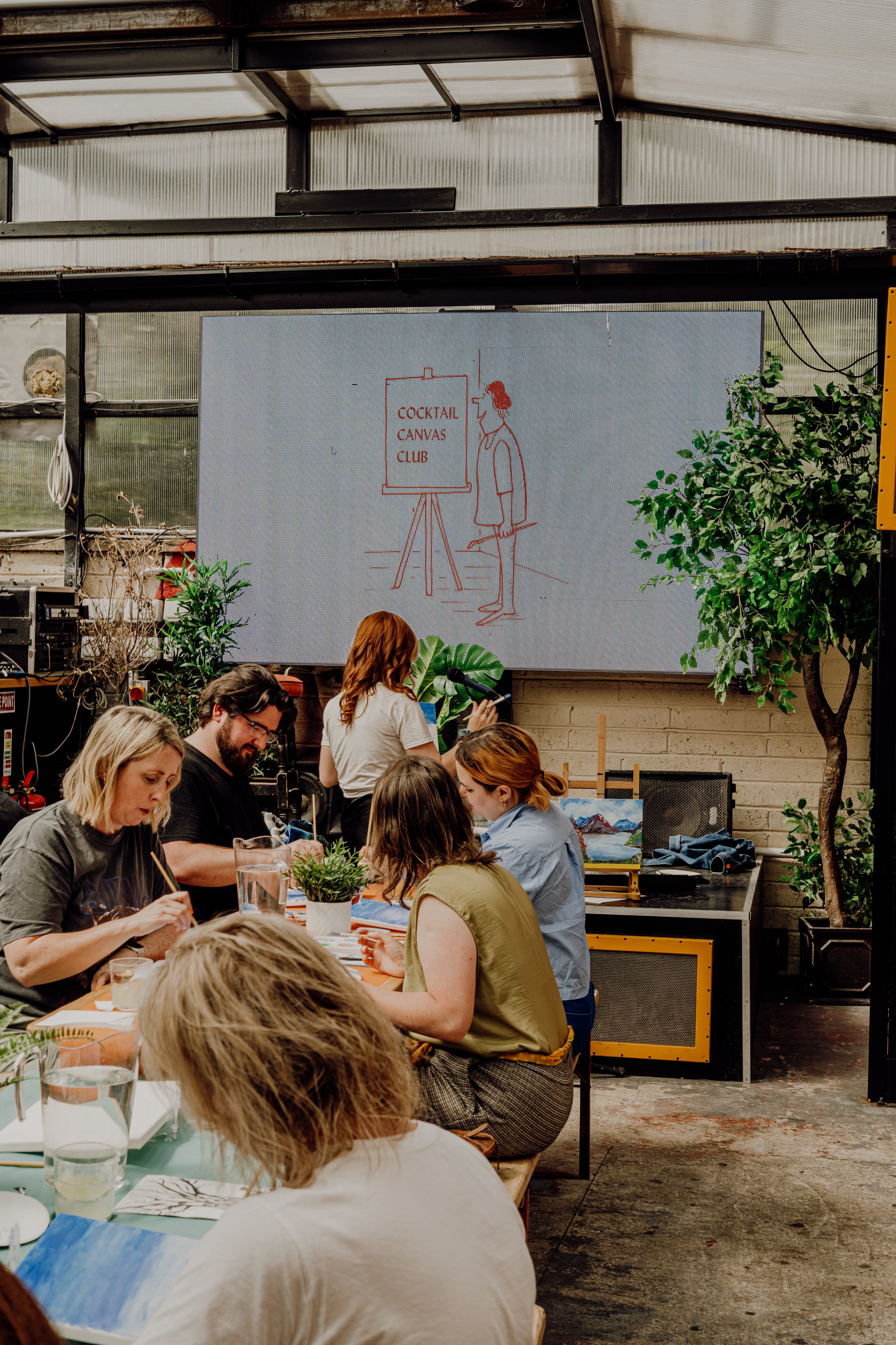 CHRISTMAS COCKTAIL CANVAS CLUB (SUN 14TH DEC)