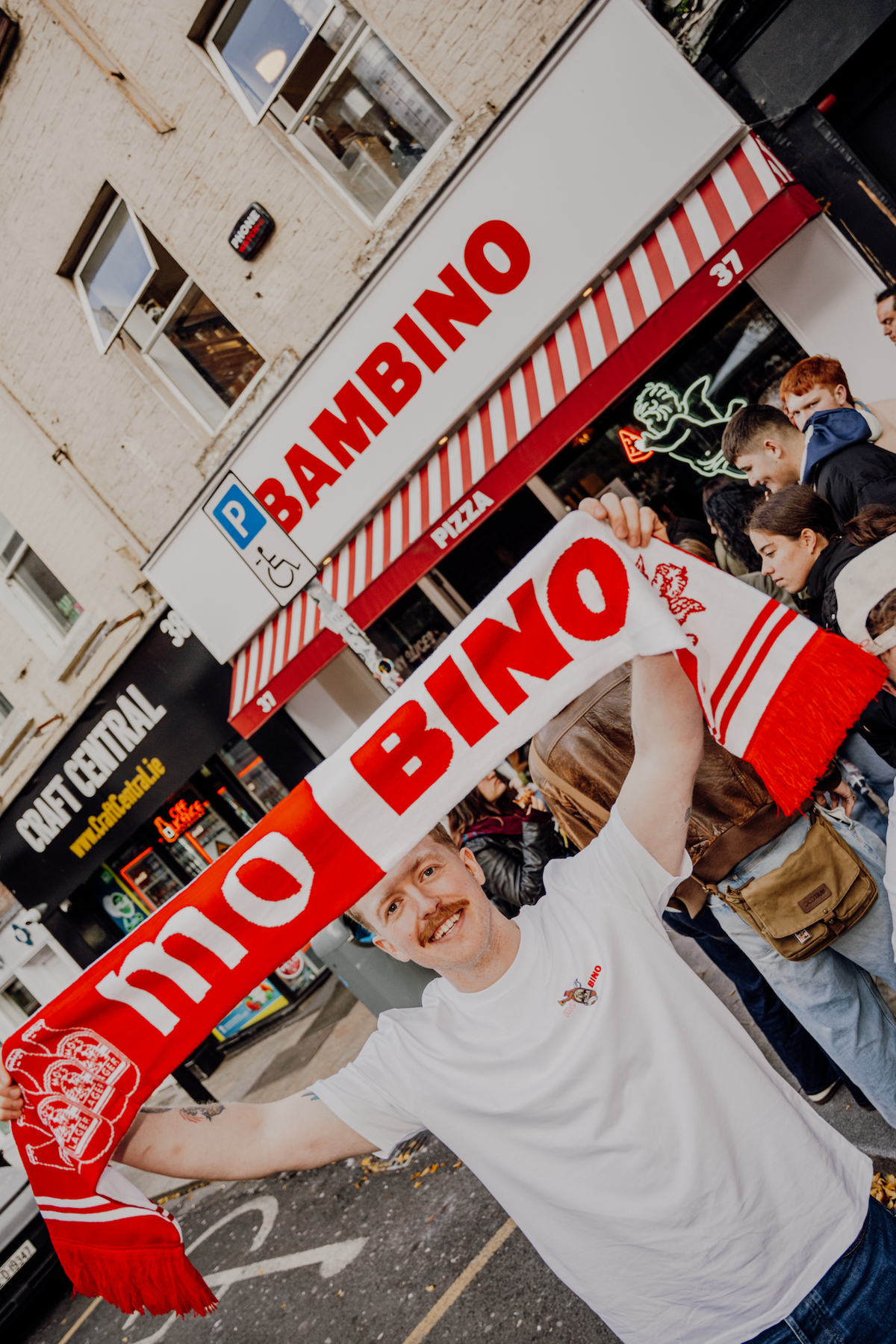 mobino scarf